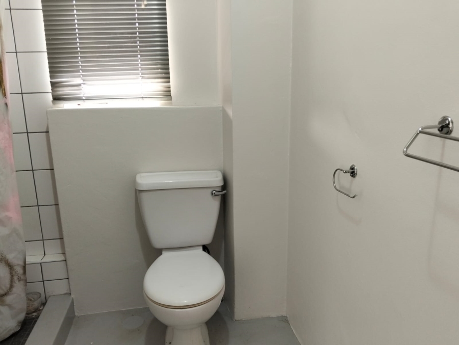 1 Bedroom Property for Sale in Southernwood Eastern Cape